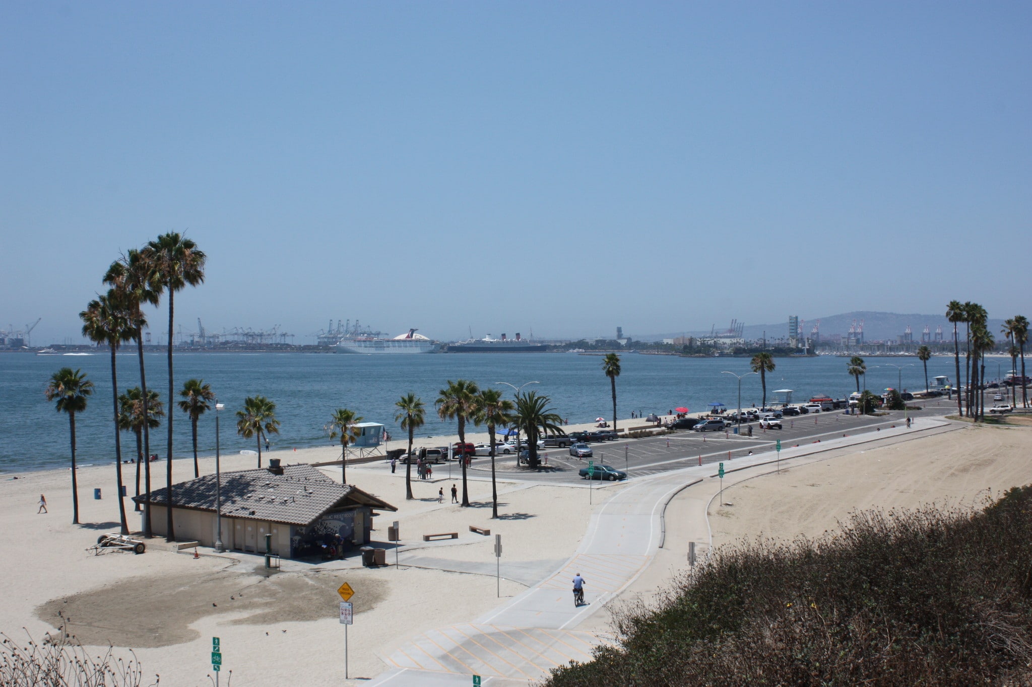 Long Beach - 2322 E 2nd St