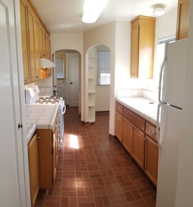 Building Photo - 3 Homes on 1 Lot! 7 Bedroom 4 bath home close to POLY off of Grand Avenue Entrance!!!!