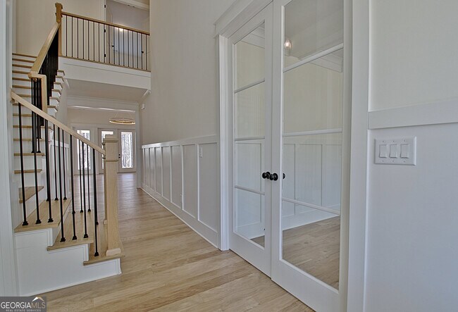 Building Photo - 255 Cicely Wy