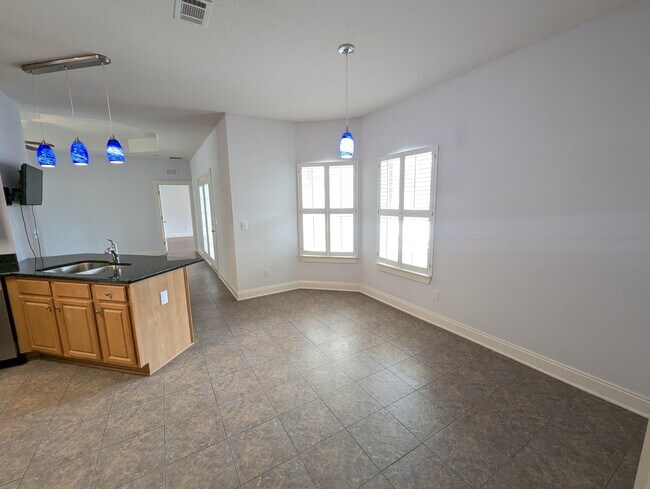 Building Photo - 1920 Morella St