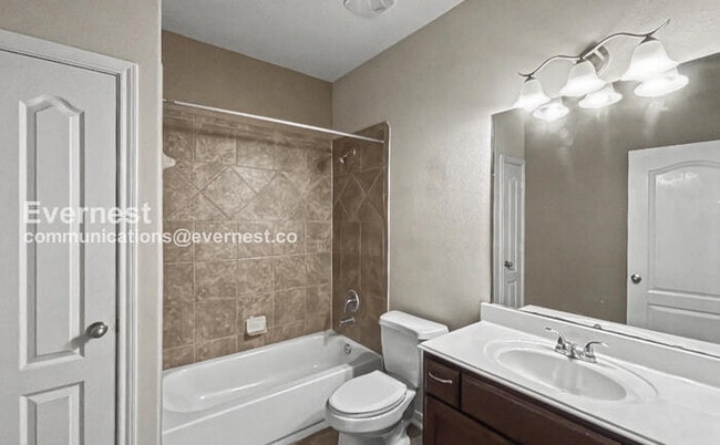 Building Photo - 6214 Oxford Lake Dr