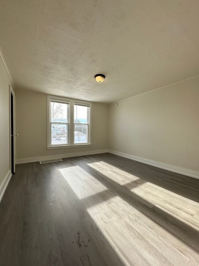 Building Photo - 1510 24th St