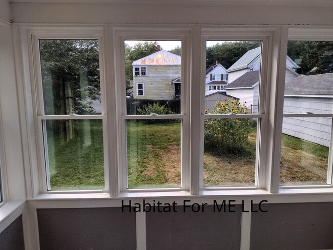 Building Photo - 4 Cone St