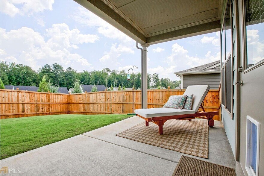 Building Photo - 212 Florence Rd