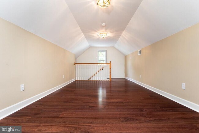 Building Photo - 13039 Glen Mill Rd