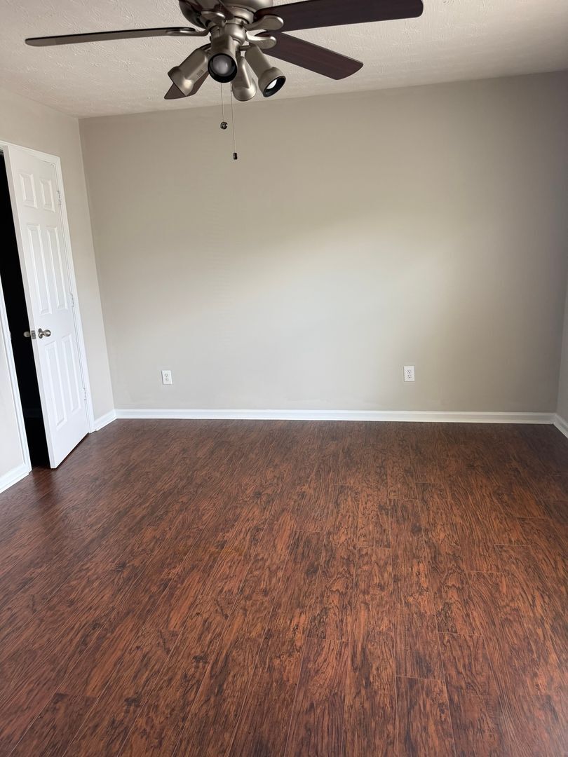 Building Photo - 259 Hiawassee Dr