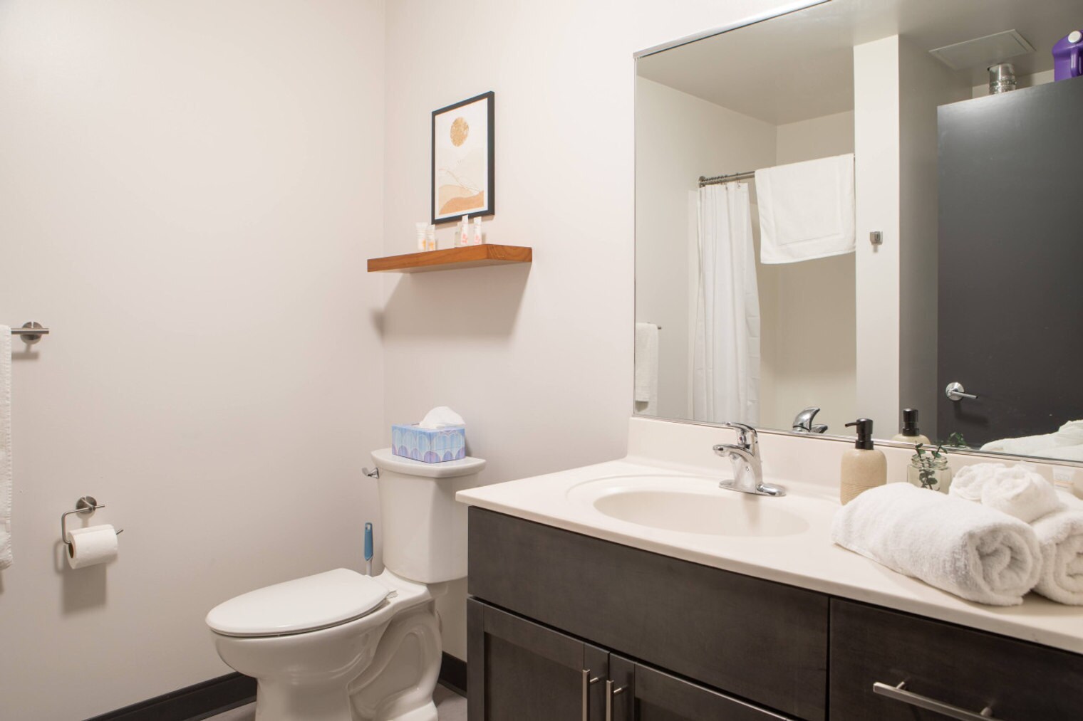 Building Photo - 333 W State St