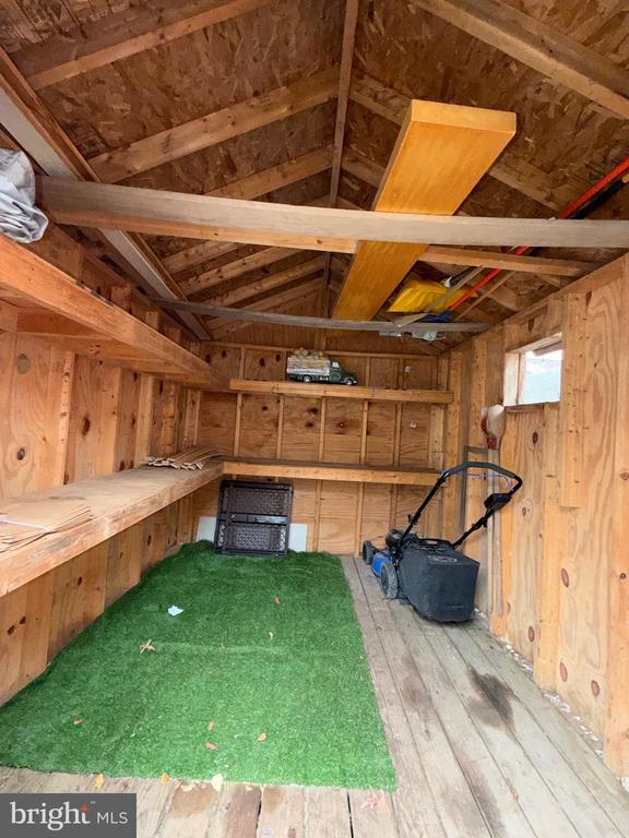 Building Photo - 5 Churchill Cir