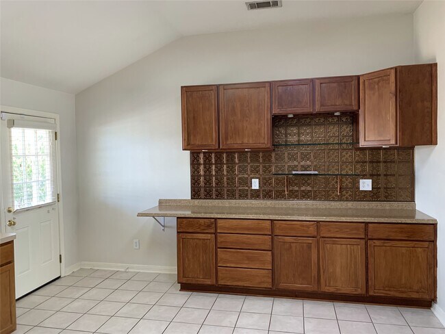 Building Photo - 21506 Misty Isle Ct