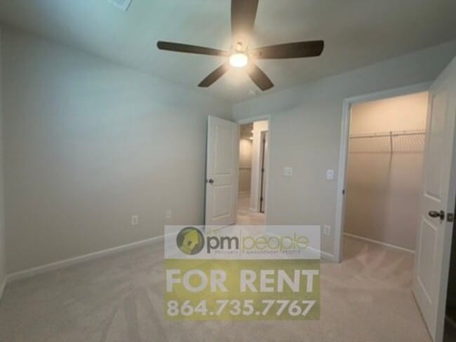 Building Photo - 7 Trakas Ct