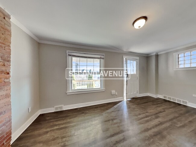 Building Photo - 316 Overbrook Blvd