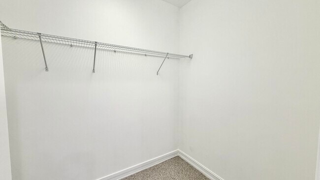 Building Photo - 810 3rd Ave N