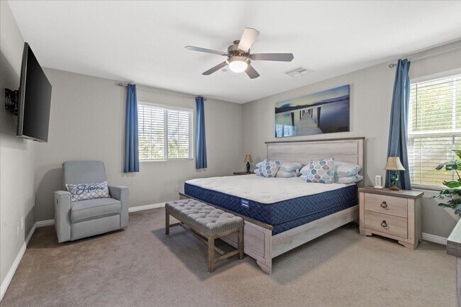 Building Photo - Spacious, Modern, Fully Furnished 3 Bedroom Home in Inspirada