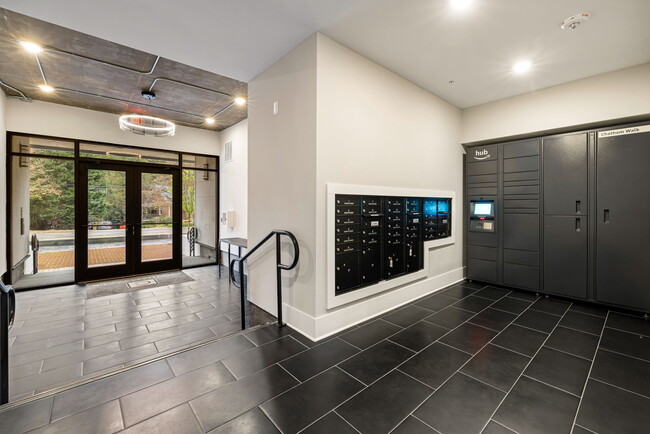 Lobby/Mail Room - 105 Chatham Walk Ln