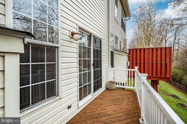 Building Photo - 143 Birchwood Dr