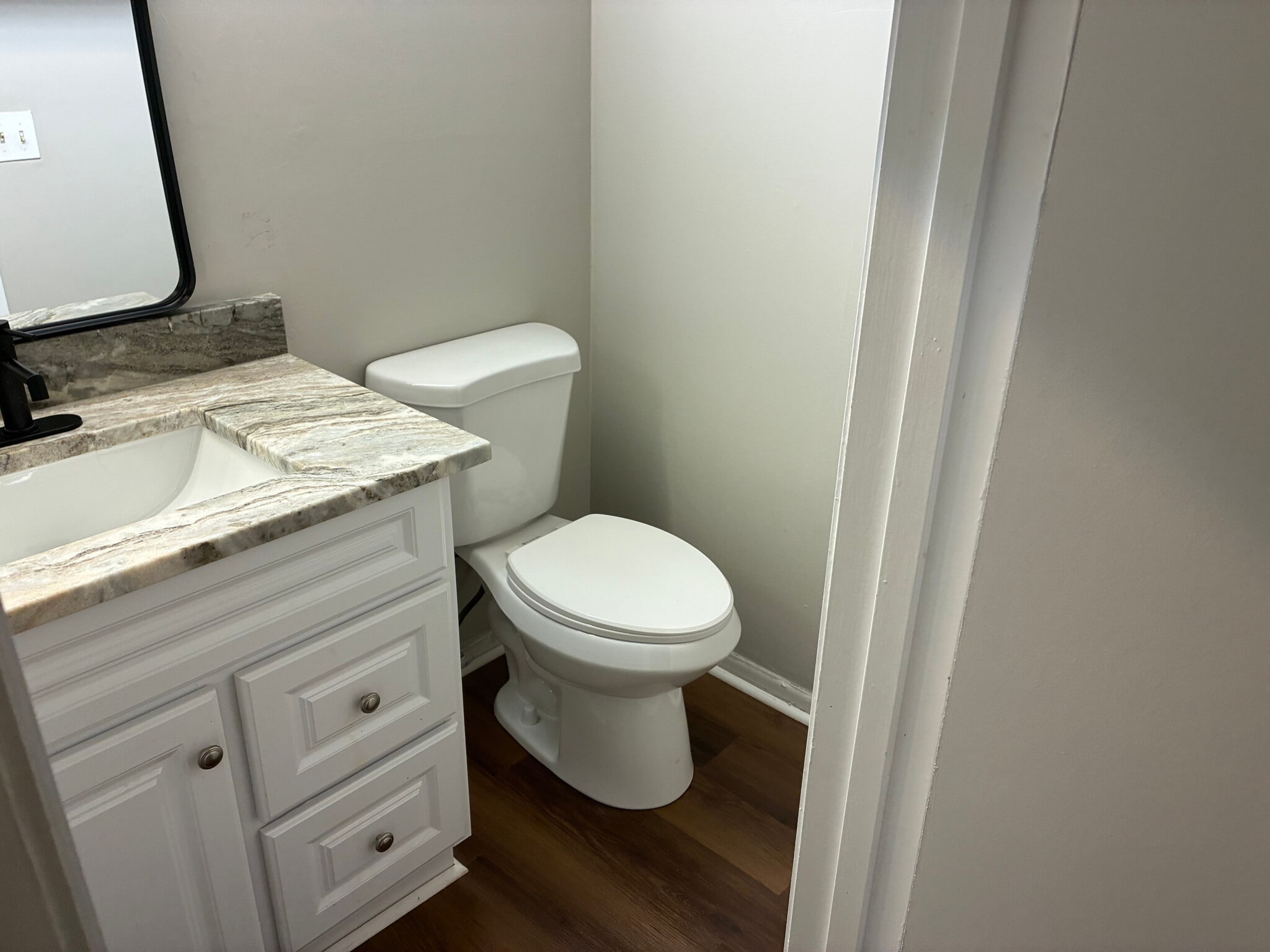 Building Photo - Room in Townhome on Terrace Trail