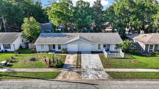 Building Photo - 1133 Squirrel Nest Ln