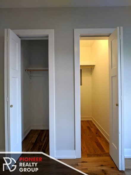 Building Photo - 560 W Arlington Pl