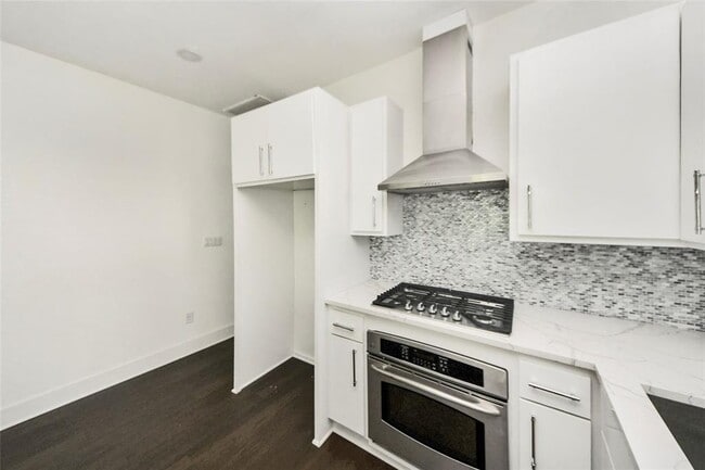 Building Photo - 4720 McKinney St