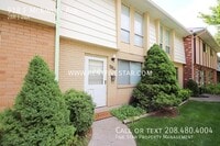 Building Photo - 918 F McKinley Ave-