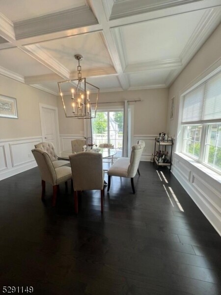 Building Photo - 74 River St