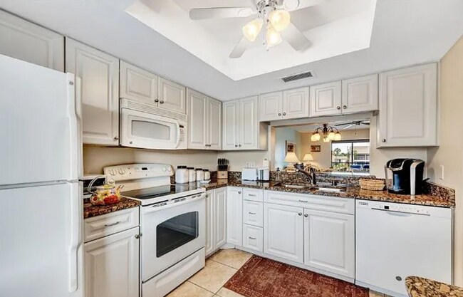 Building Photo - 3813 SE 11th Pl