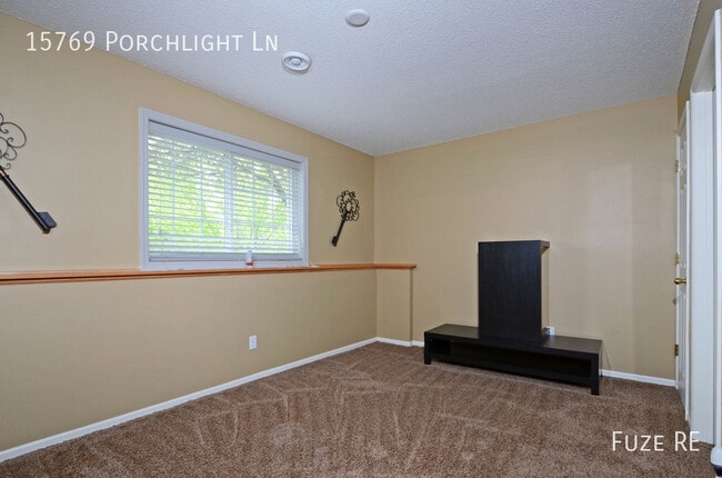 Building Photo - 15769 Porchlight Ln