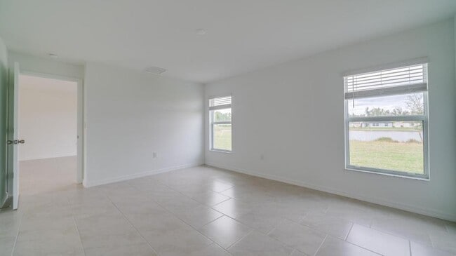 Building Photo - 4019 San Clemente Ct