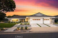 Building Photo - 3500 Surfview Ln