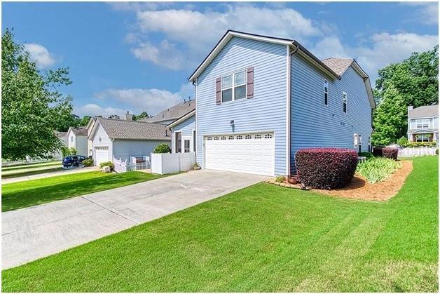 Building Photo - 3725 Downing Dr