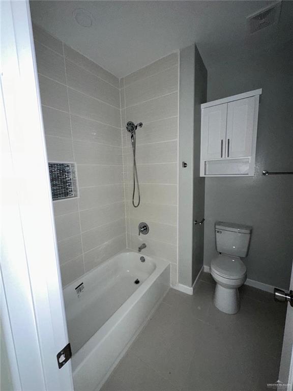Building Photo - 2511 N Vineyard Ave
