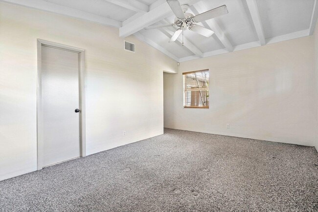 Building Photo - 2431 Key Largo Ln