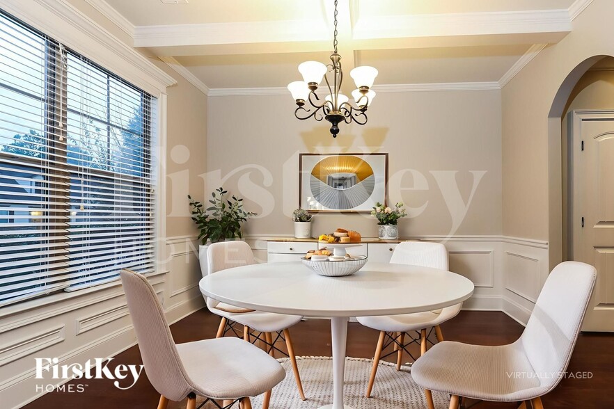 Building Photo - 139 Village Park Dr