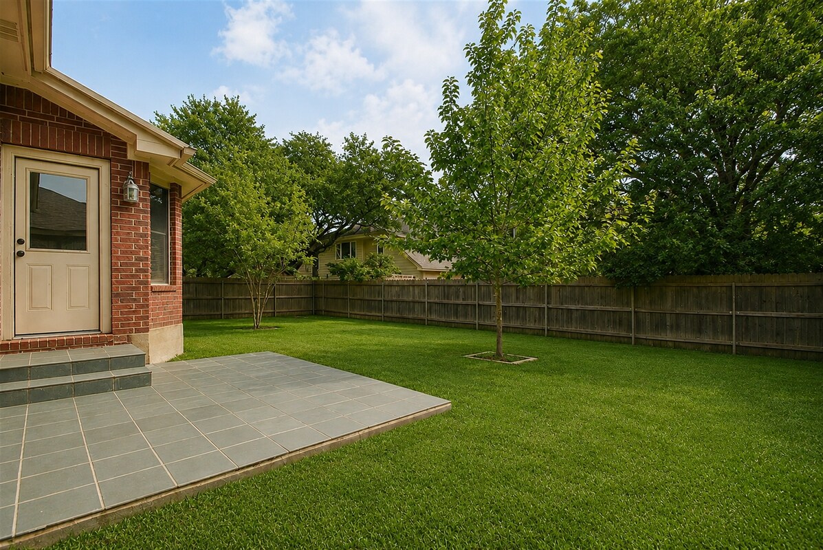 Building Photo - 7117 Quimper Ln