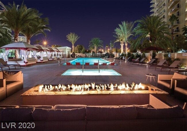 Building Photo - 8255 S Las Vegas Blvd