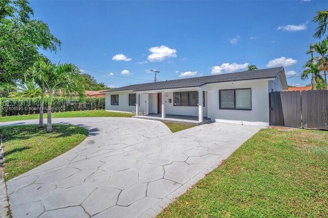 Building Photo - 3980 SW 121st Ave