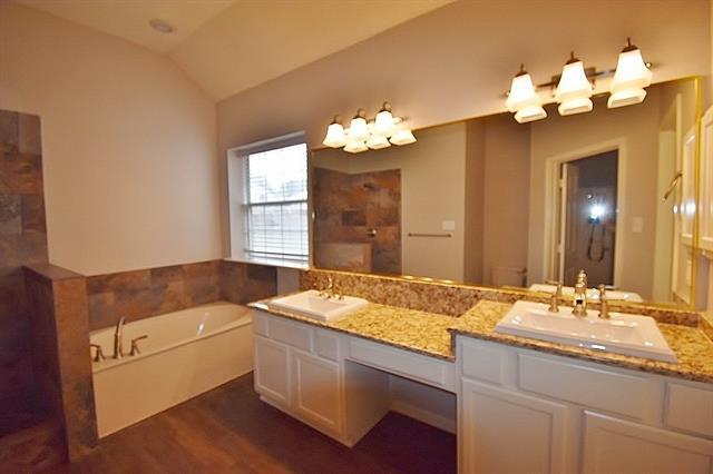 Building Photo - 1402 Lost Creek Dr