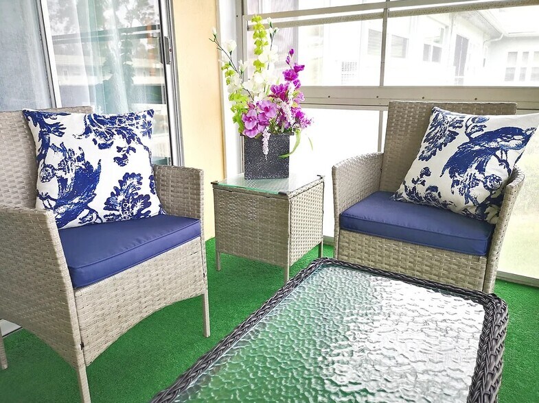 Florida Room with Pool View - 1433 S Belcher Rd