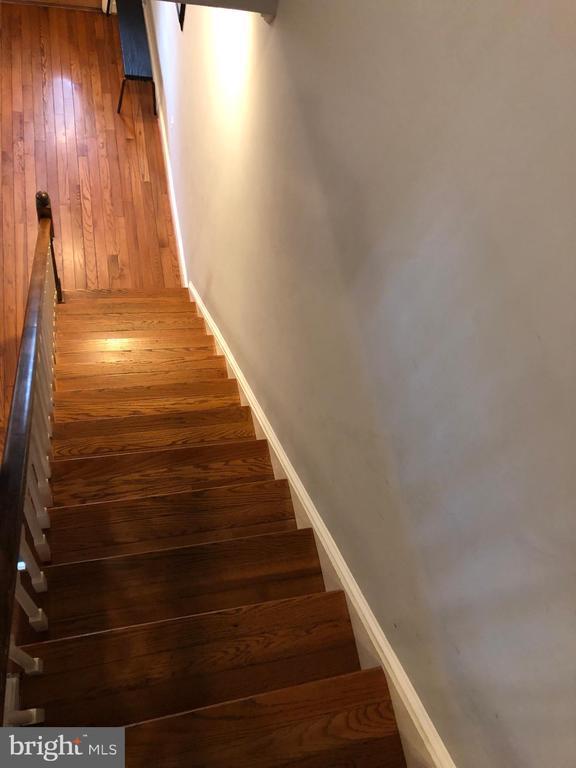 Building Photo - 734 Quincy St NW