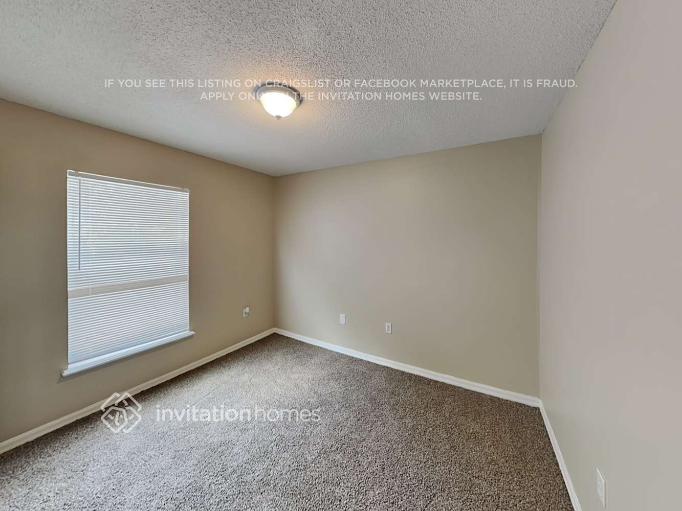 Building Photo - 13006 Waterbourne Dr
