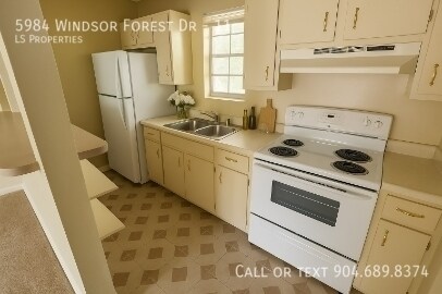 Building Photo - 5984 Windsor Forest Dr