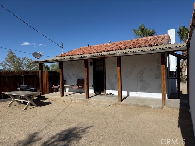 Building Photo - 6586 El Rey Ave