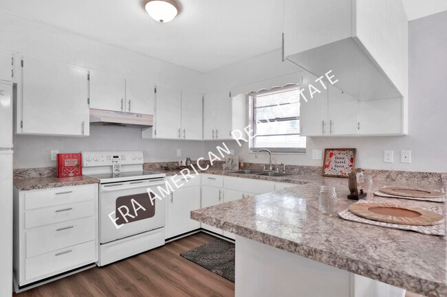 Building Photo - 131 Holmes Blvd NW