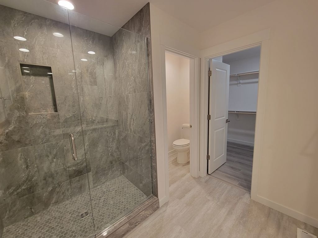 Building Photo - 2744 Woodfern Ln