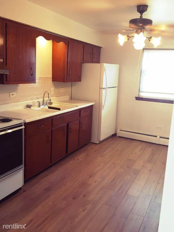 Primary Photo - 4417 Eberly Ave