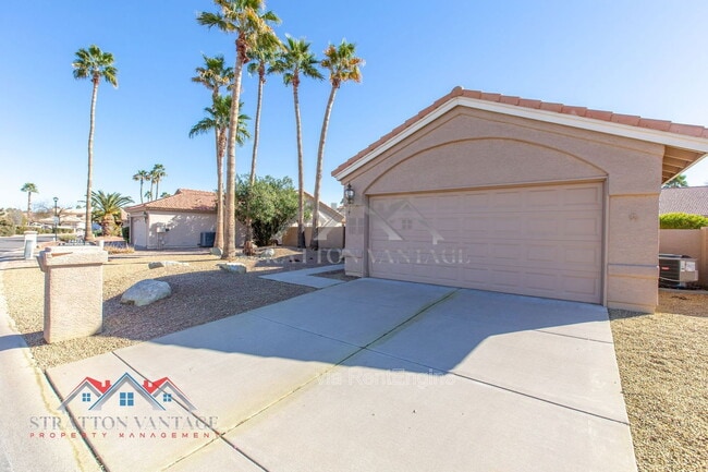 Building Photo - 24625 S Rosewood Dr