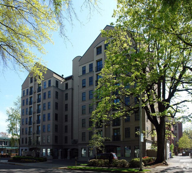 Building Photo - High Street Terrace