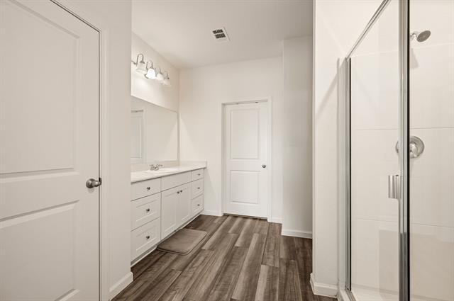 Building Photo - 4724 Swan Nck Dr