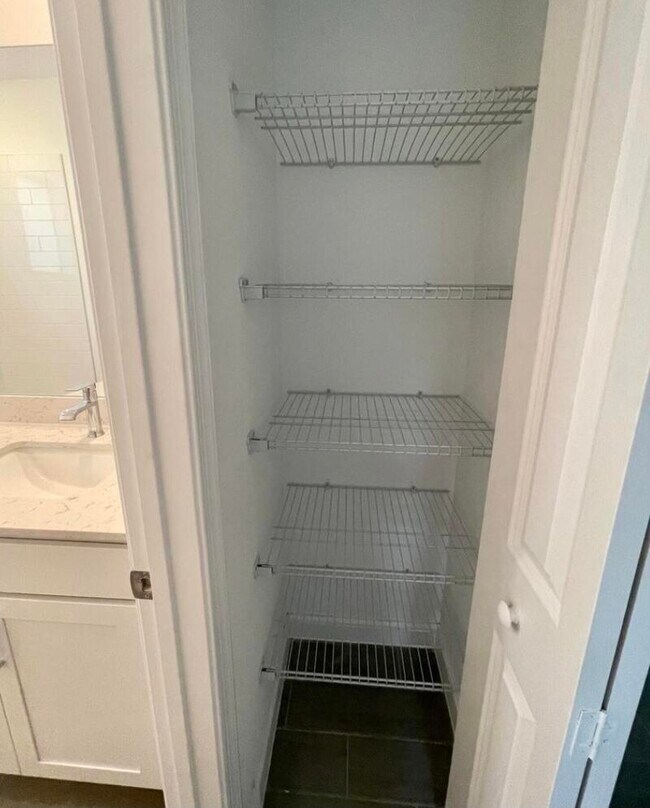 Building Photo - 1186 Harmony Hill Dr