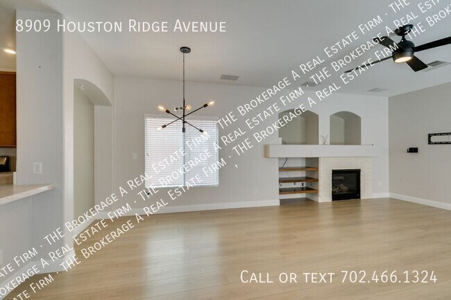 Building Photo - 8909 Houston Ridge Ave